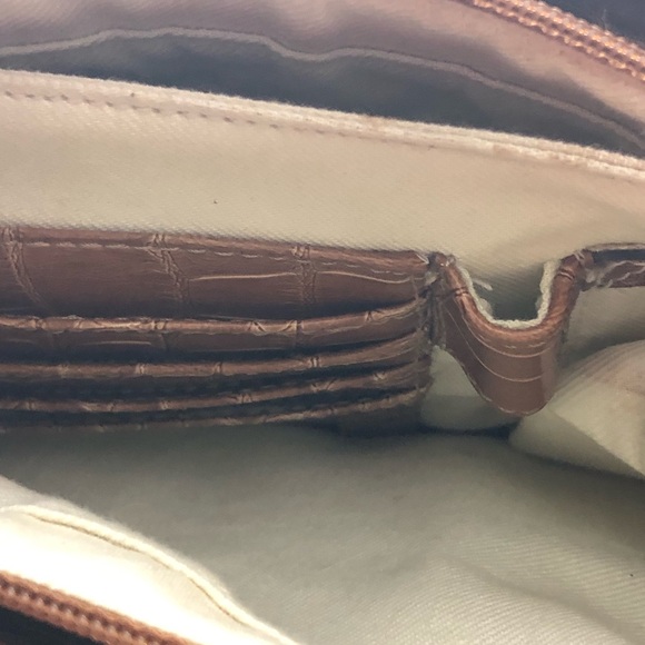 Liz Claiborne Brand New Purse NWOT!! - Picture 9 of 13